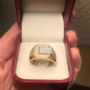 18k yellow gold mens ring!